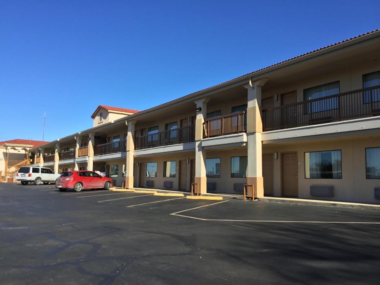 Days Inn By Wyndham Near Seaworld San Antonio Eksteriør bilde